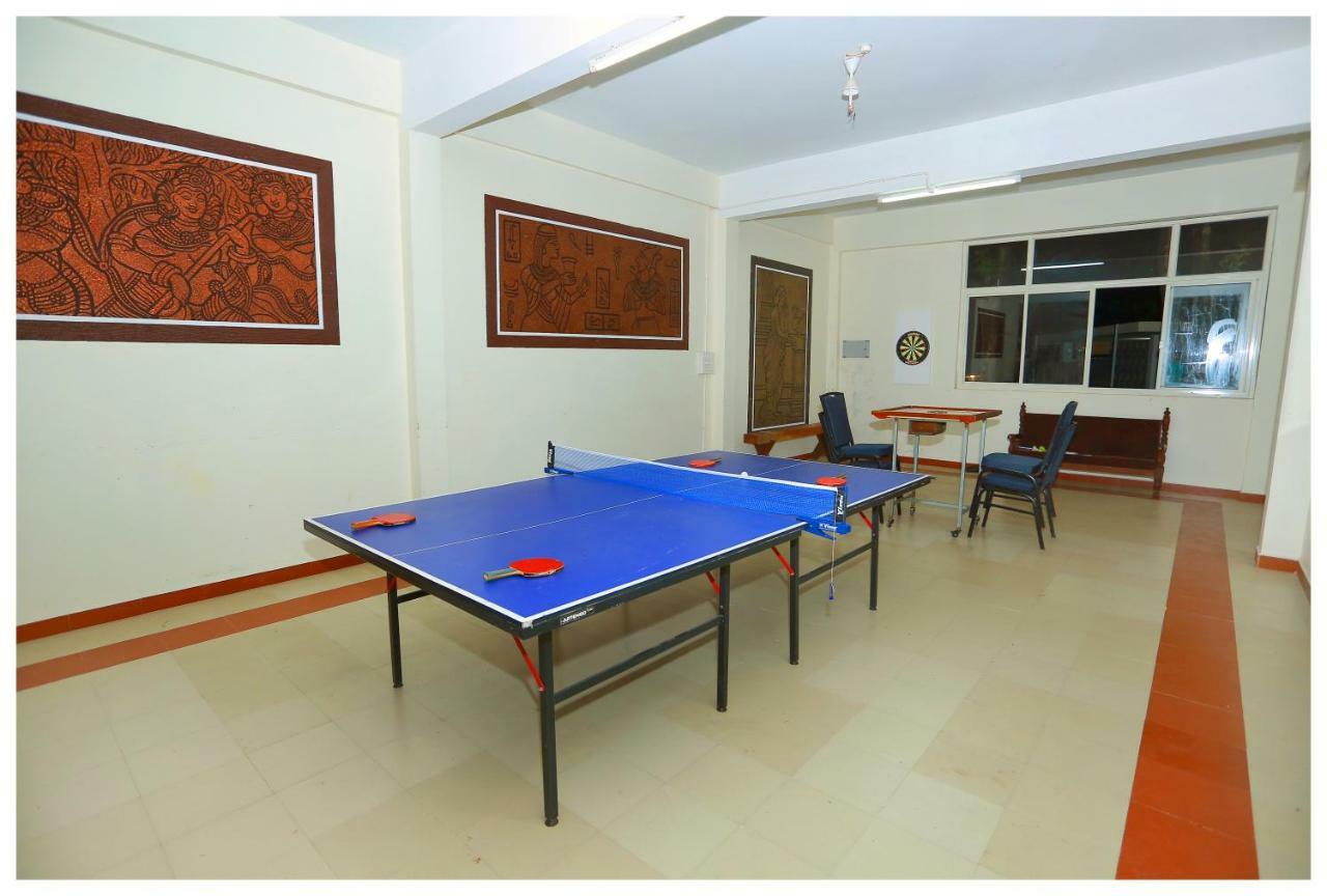 Holiday Vagamon Hotell Exteriör bild